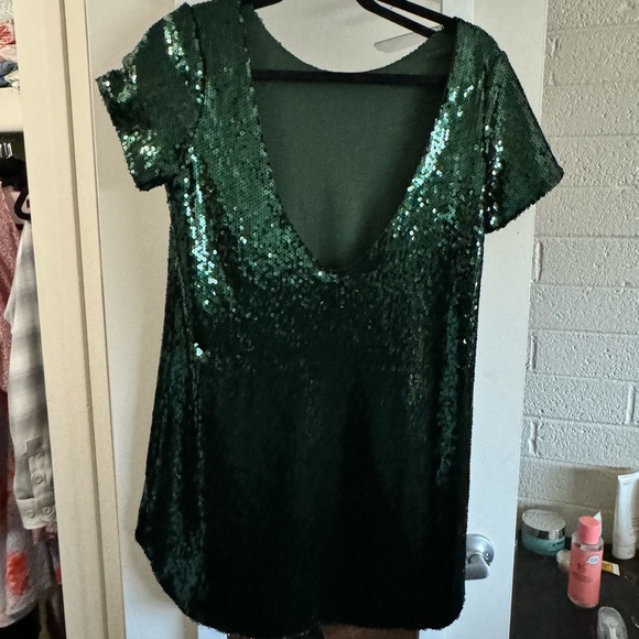 Emerald Green Sequence Dress - new with tags - Small - Picture 3 of 7
